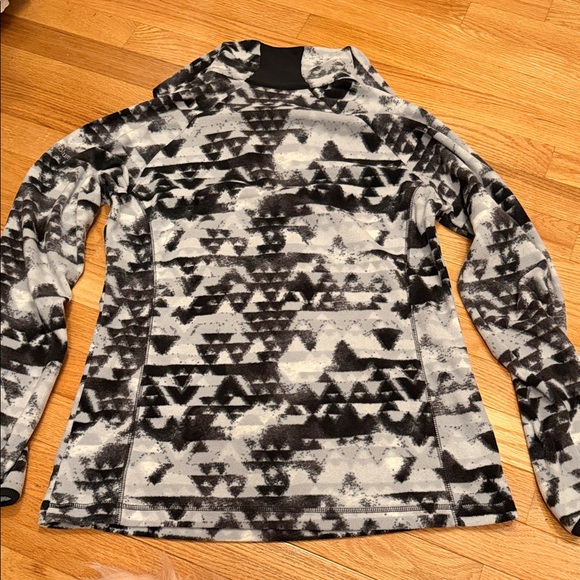 Columbia Monochrome Patterned Fleece - Picture 3 of 3